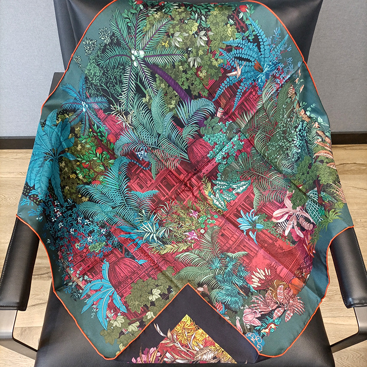 Foulard en Soie 90CM pour Femm - Travel Accessories Designer avis et prix