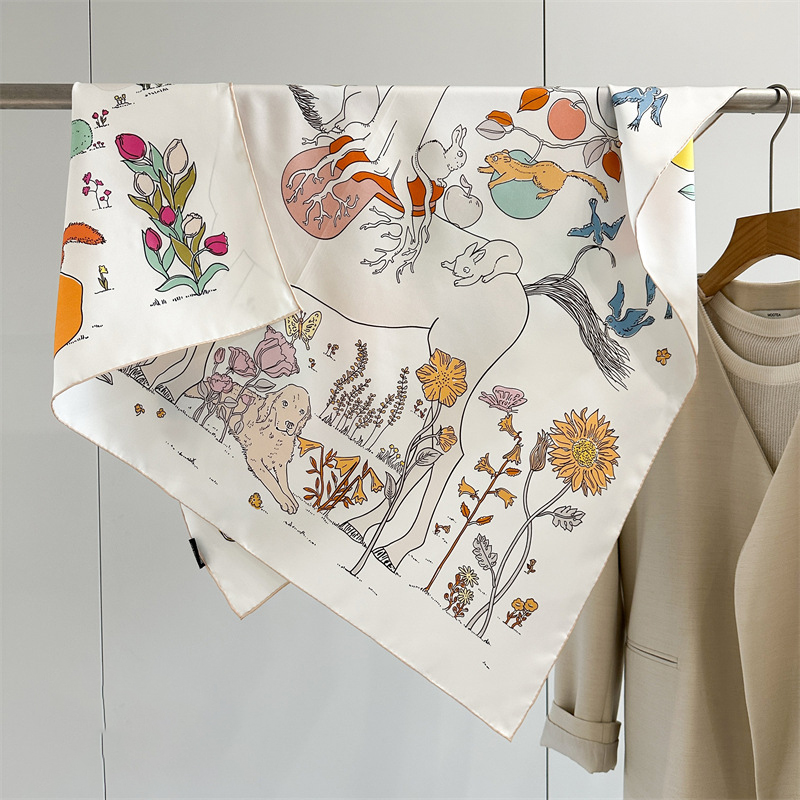 Foulard en soie imprimé double - Travel Accessories Designer avis et prix