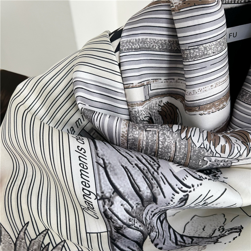 Grands foulards en soie de mar - Travel Accessories Designer avis et prix