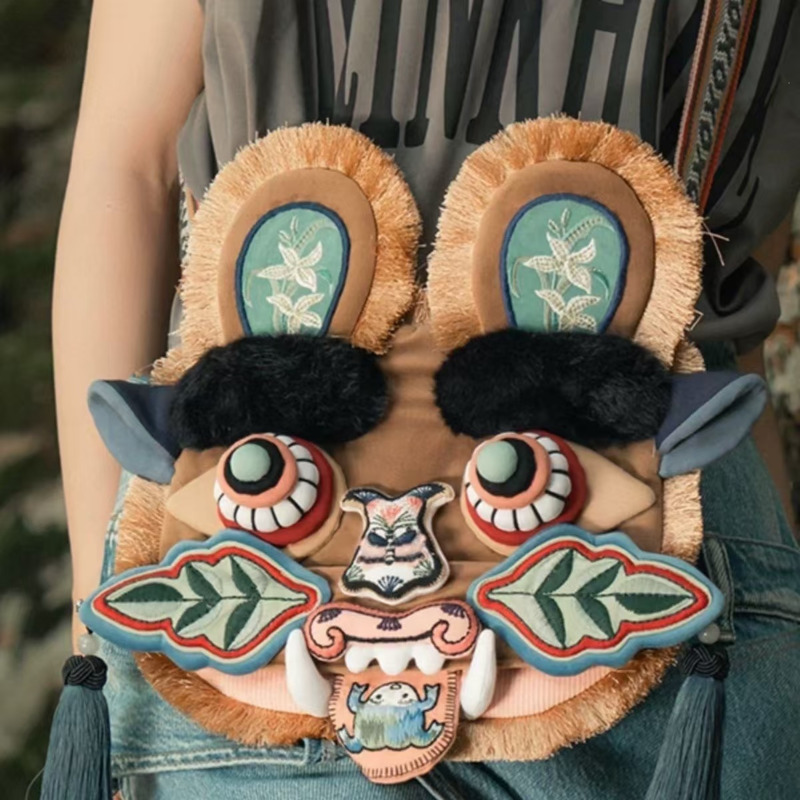 Sac en fausse fourrure style c - Travel Accessories With Toddler avis et prix
