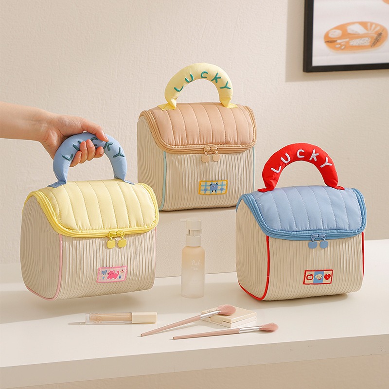 Trousse de Toilette Grande Cap - Travel Accessories Toiletries avis et prix